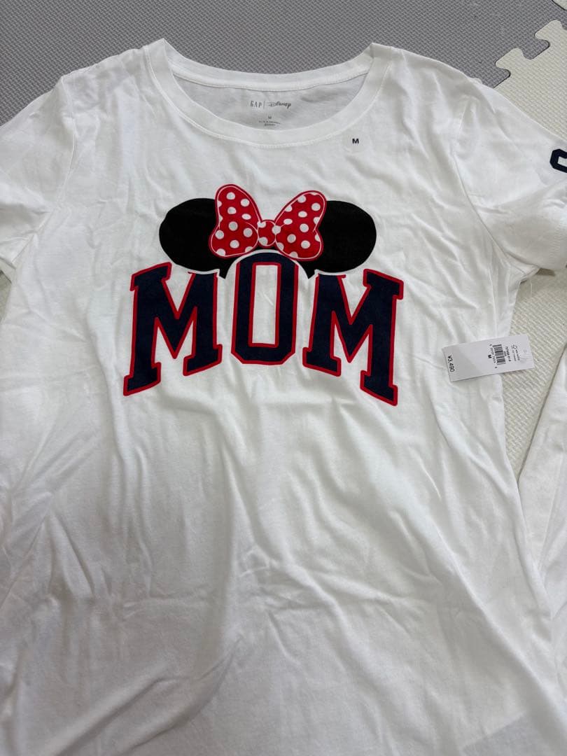 親子ペア ミッキー Tシャツセット　GAP 家族コーデ