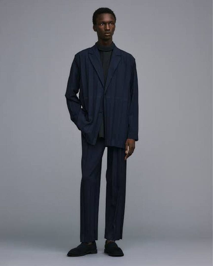 【美品】ISSEYMIYAKEオムプリッセ　EDGEパンツ　サイズ2