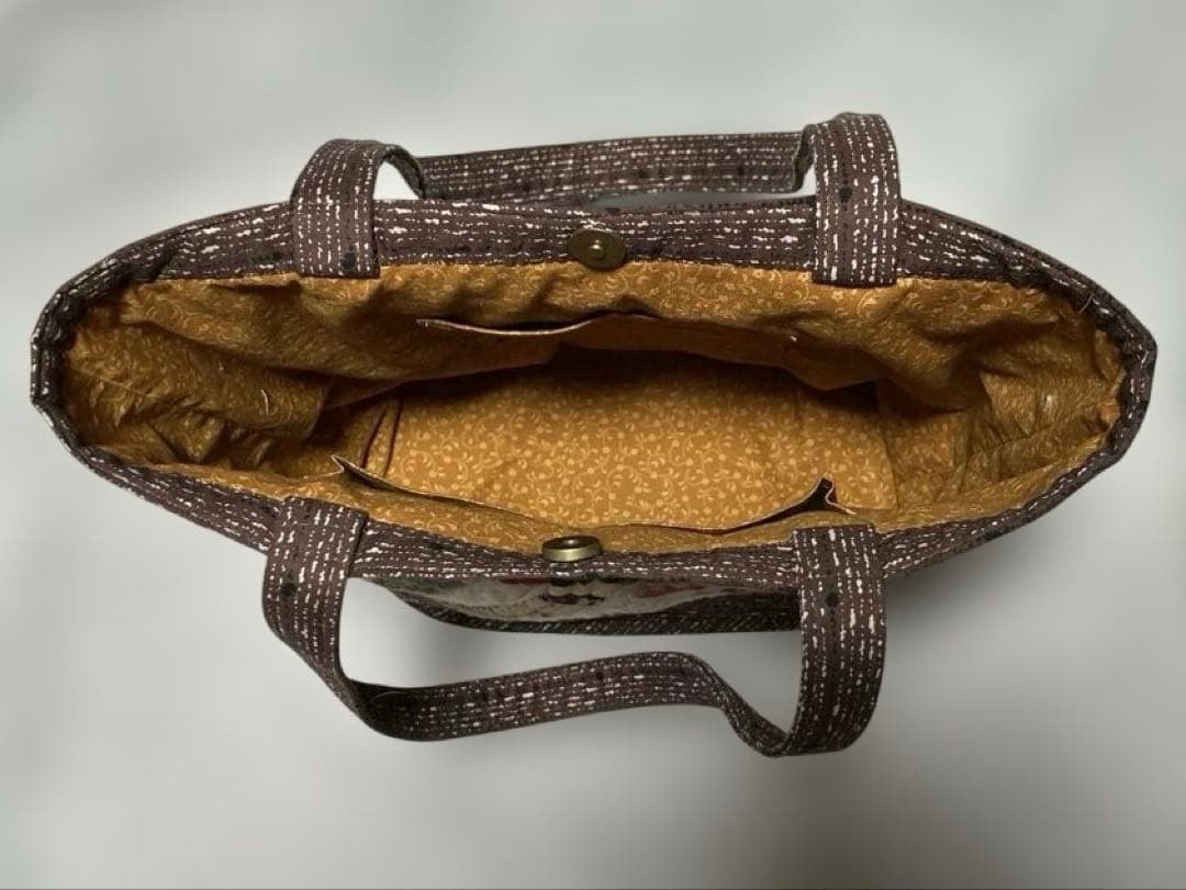 ダブルウェディングリングとハウスの大きめショルダー