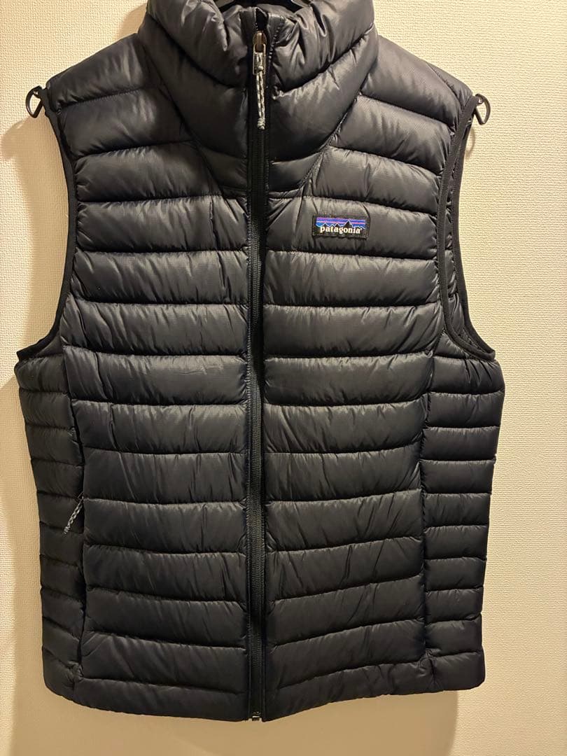 【美品】patagonia ダウンベスト サイズS