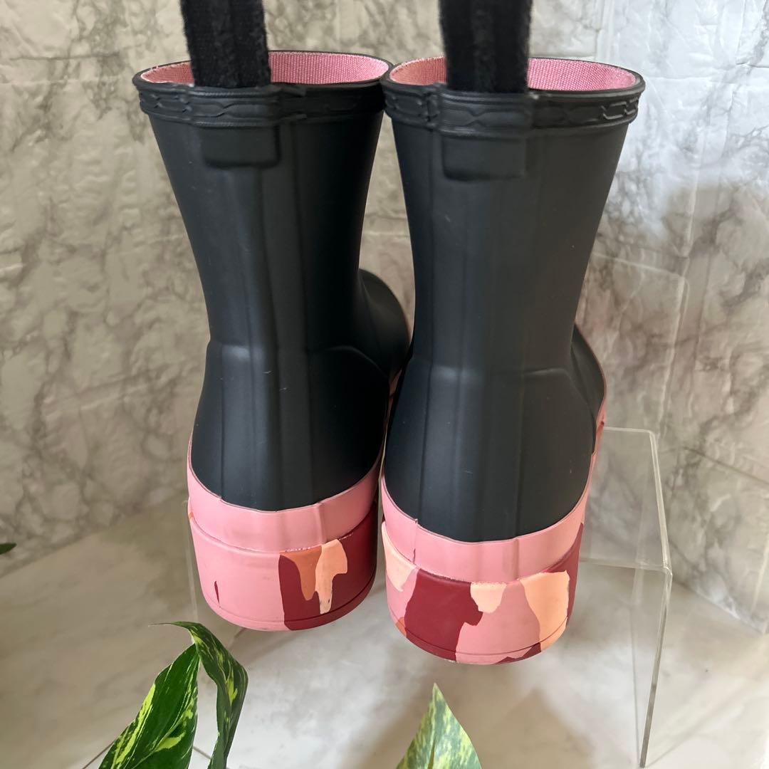 プレイショートカモフラージュ ソールブーツ／ハンター/ブラック＆ピンク/即完売品
