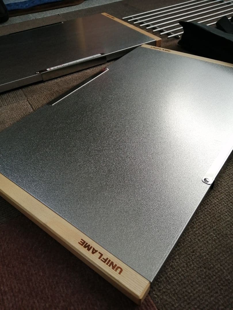 ユニフレーム　焚き火テーブル2個＋オマケ