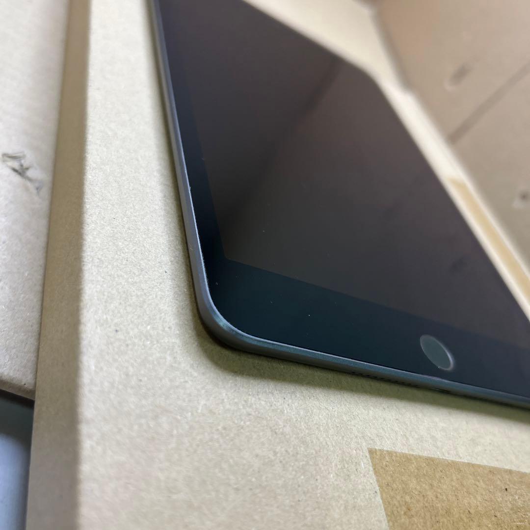 Apple iPad mini (第５世代) Wi-Fi 64GB