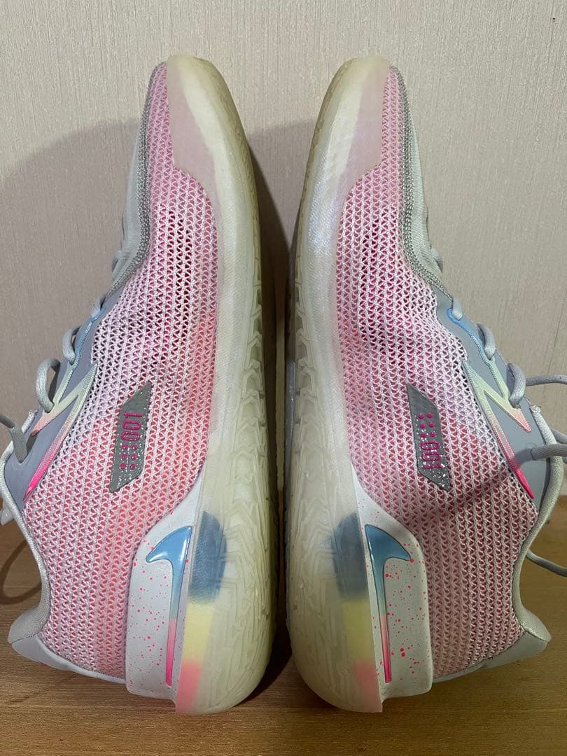 Nike バスケットボールシューズ グレー/ピンク