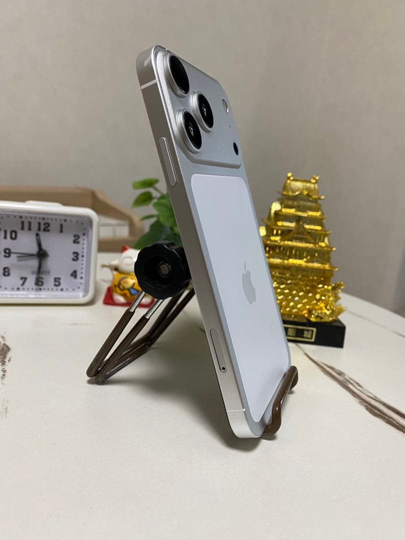 iPhone XR カスタム品 iPhone17Pro風 外装交換