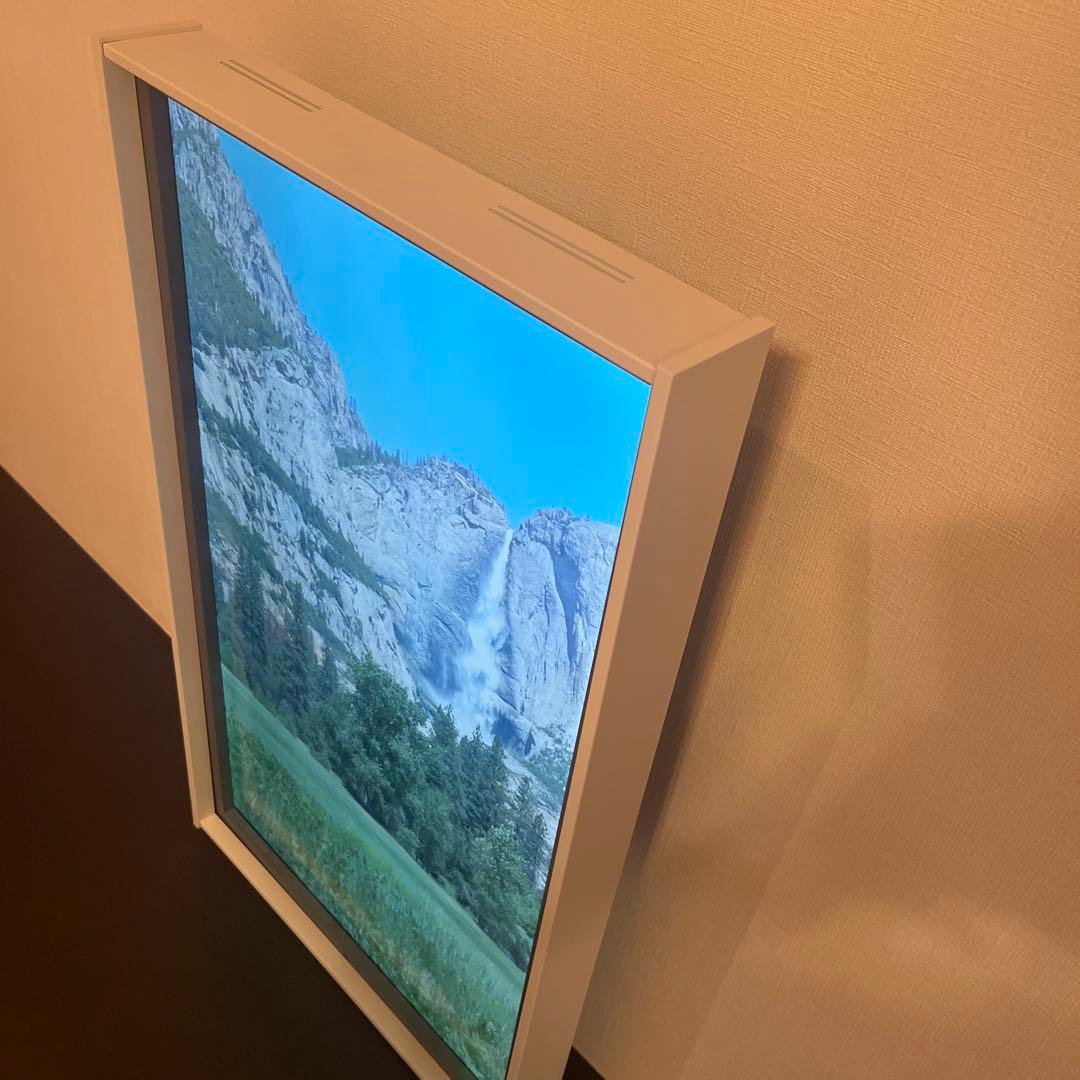 【極美品/ほぼ未使用/動作確認済み】Atmoph Window2