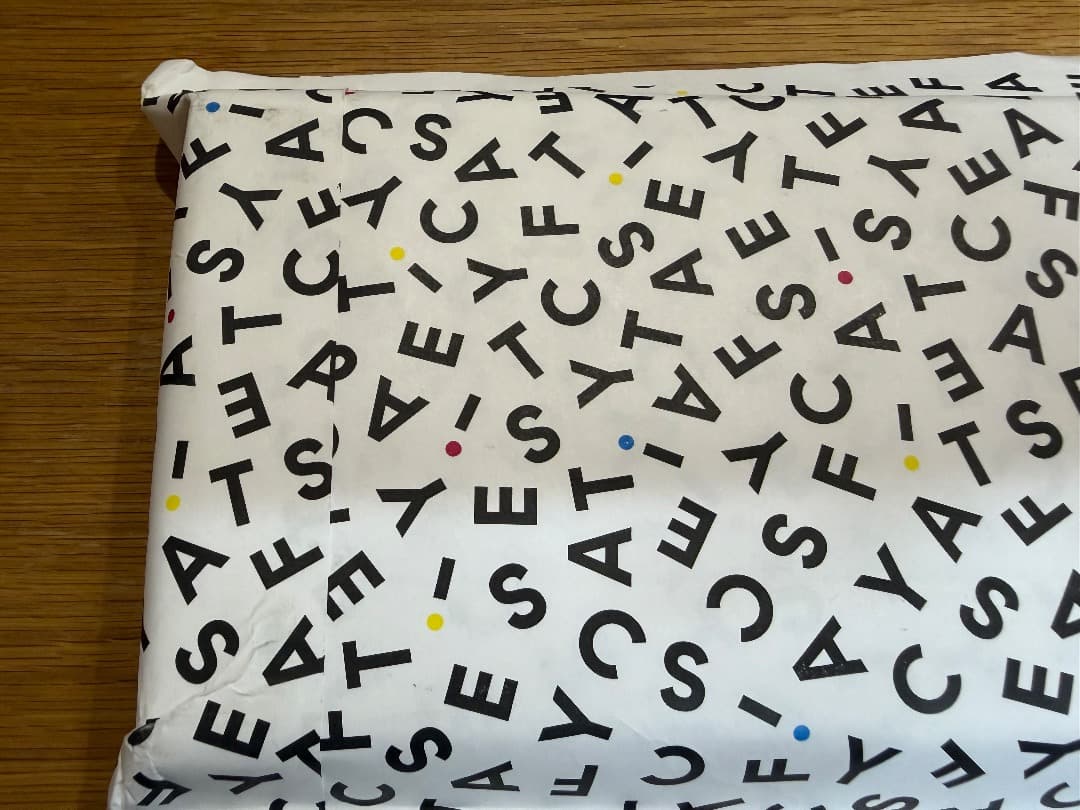 【新品】CASETiFY iPhone 17 Pro MagSafeケース 水玉