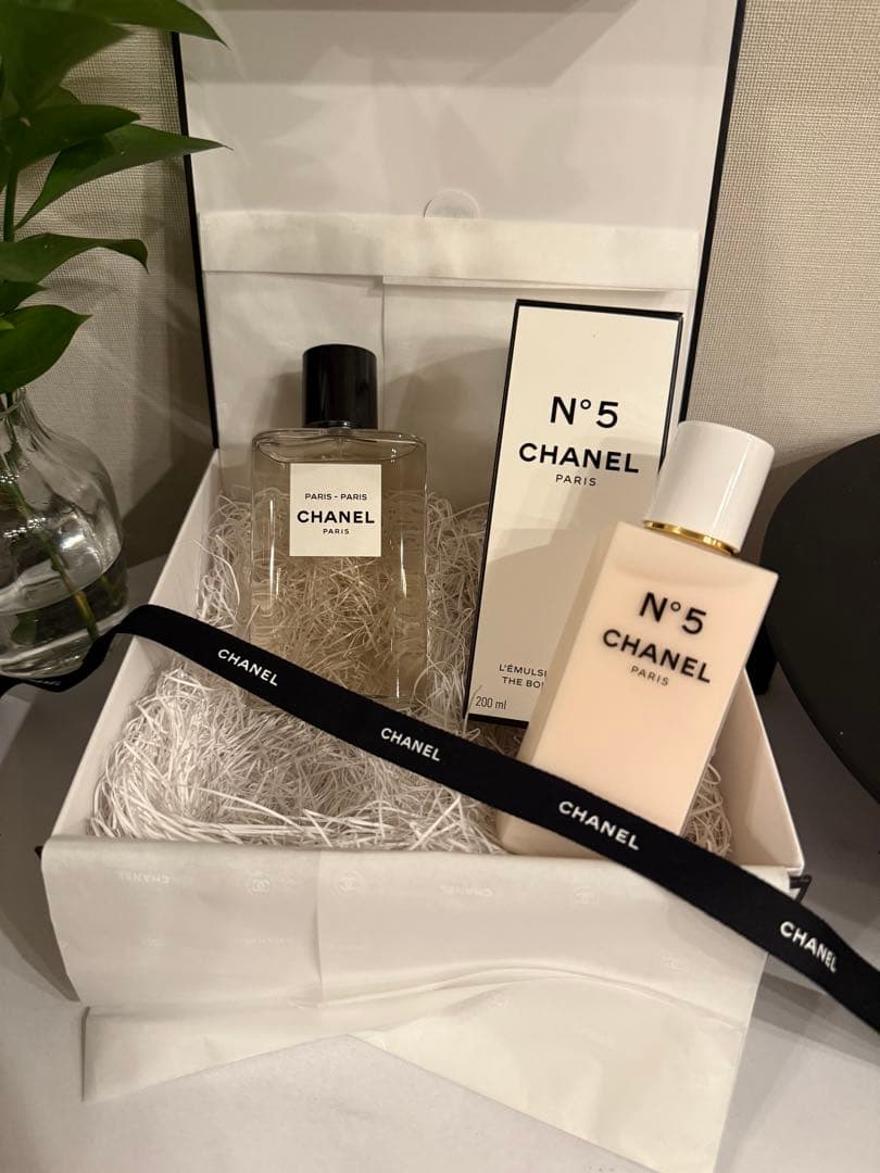 CHANEL 香水、ボディークリーム