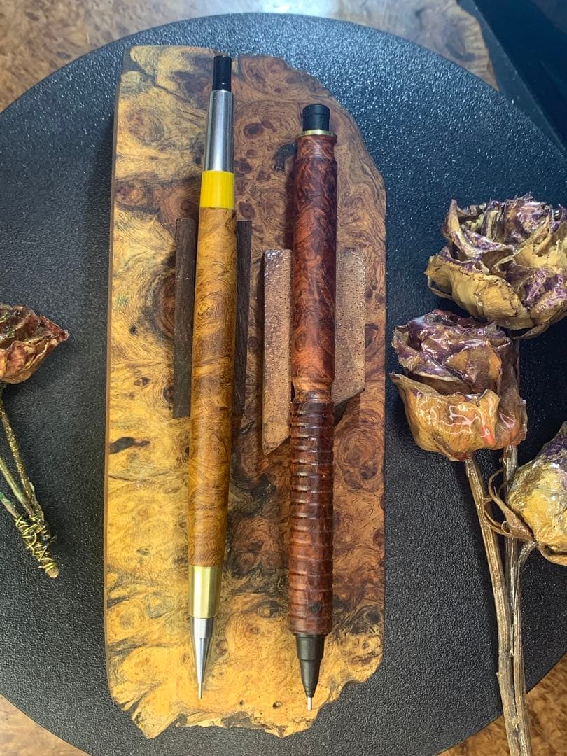 コントローラーオレンズネロ外装、pg5外装(画像用に本体装着)、