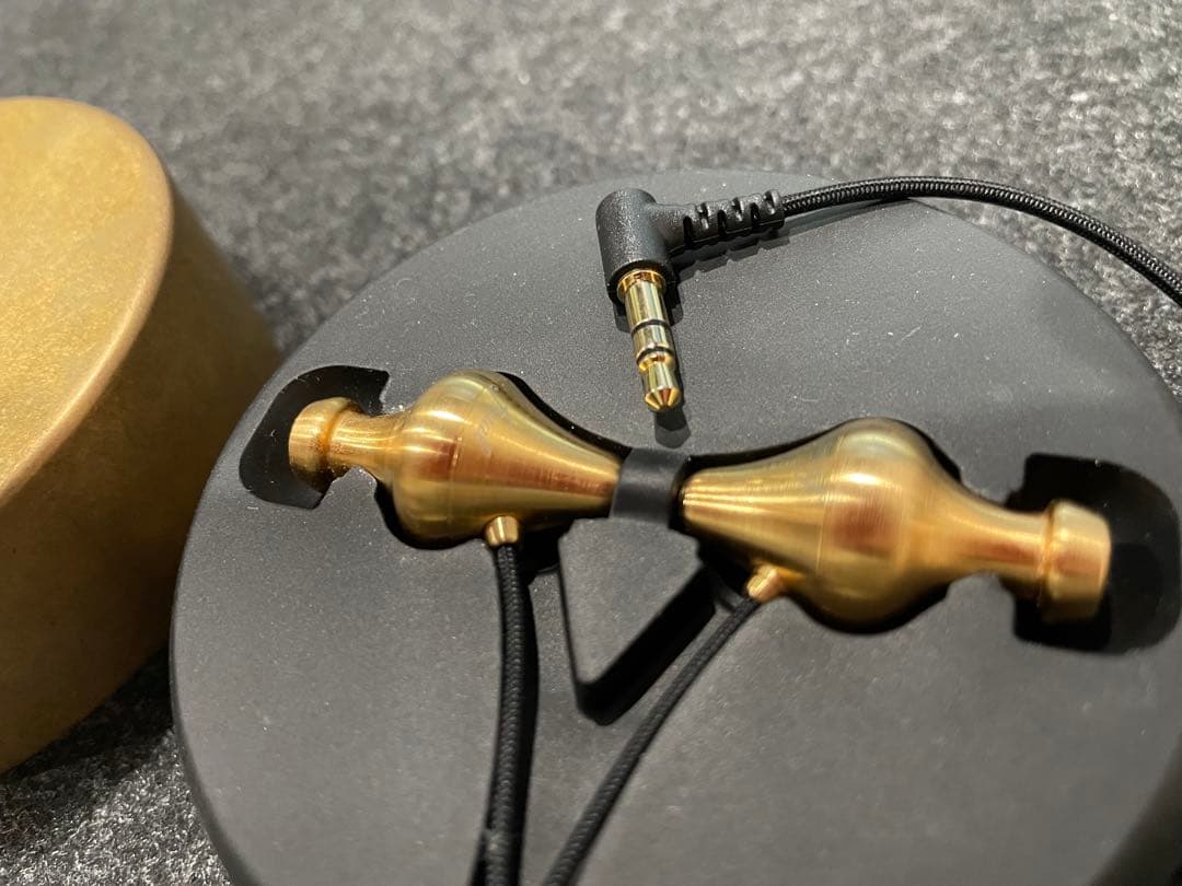 final PianoForte VIII ファイナル イヤホン