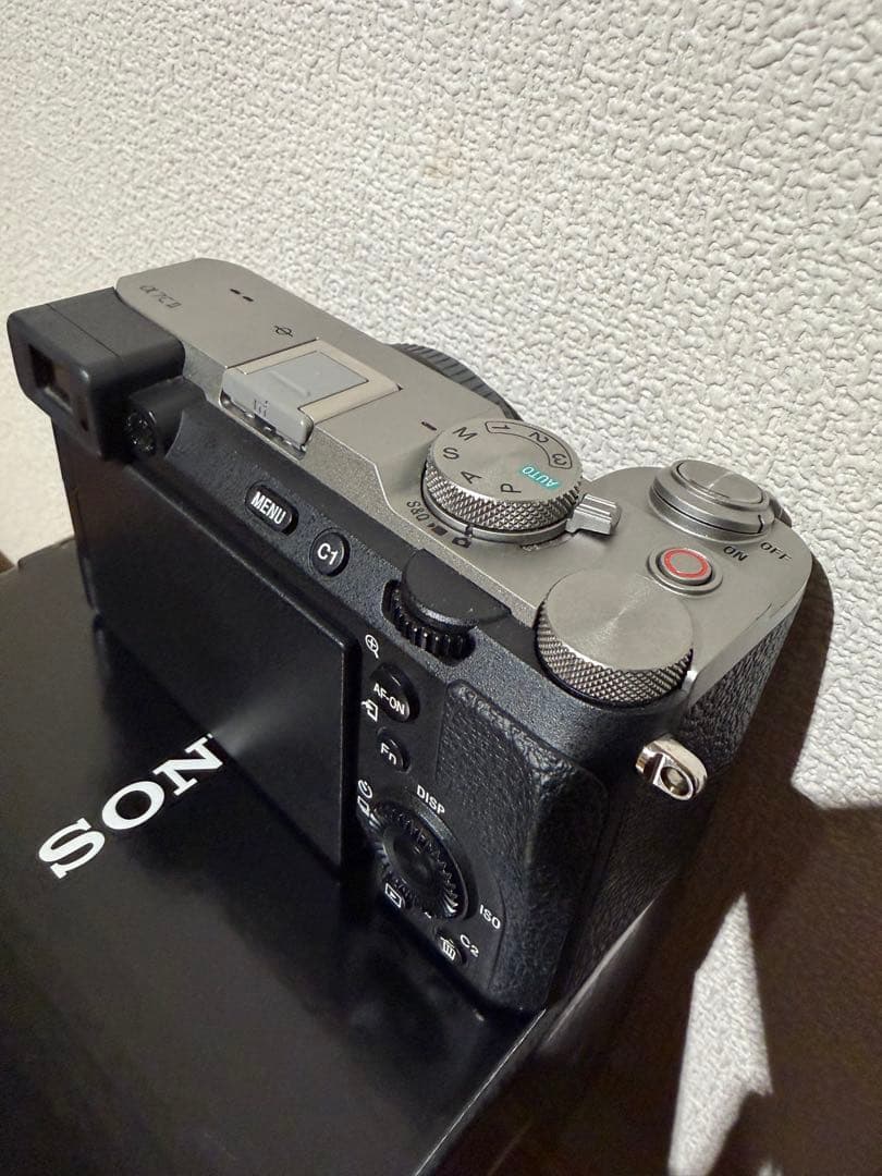 (純正バッテリー2個付き)Sony α7C II ミラーレス一眼