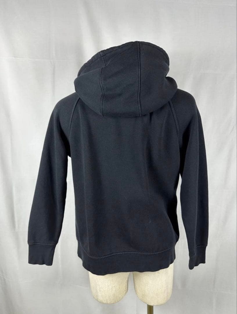 BURBERRY 黒 フード付きパーカー　メンズ　レディース