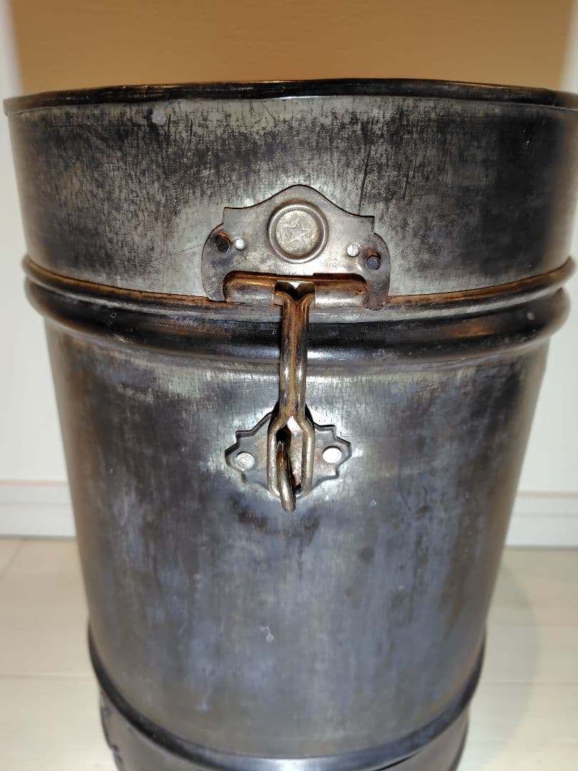 ジャーナルスタンダードファニチャー　収納　インダストリアル　ゴミ箱