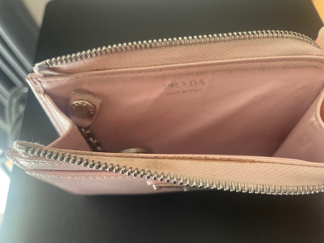 PRADA ピンク キーケース