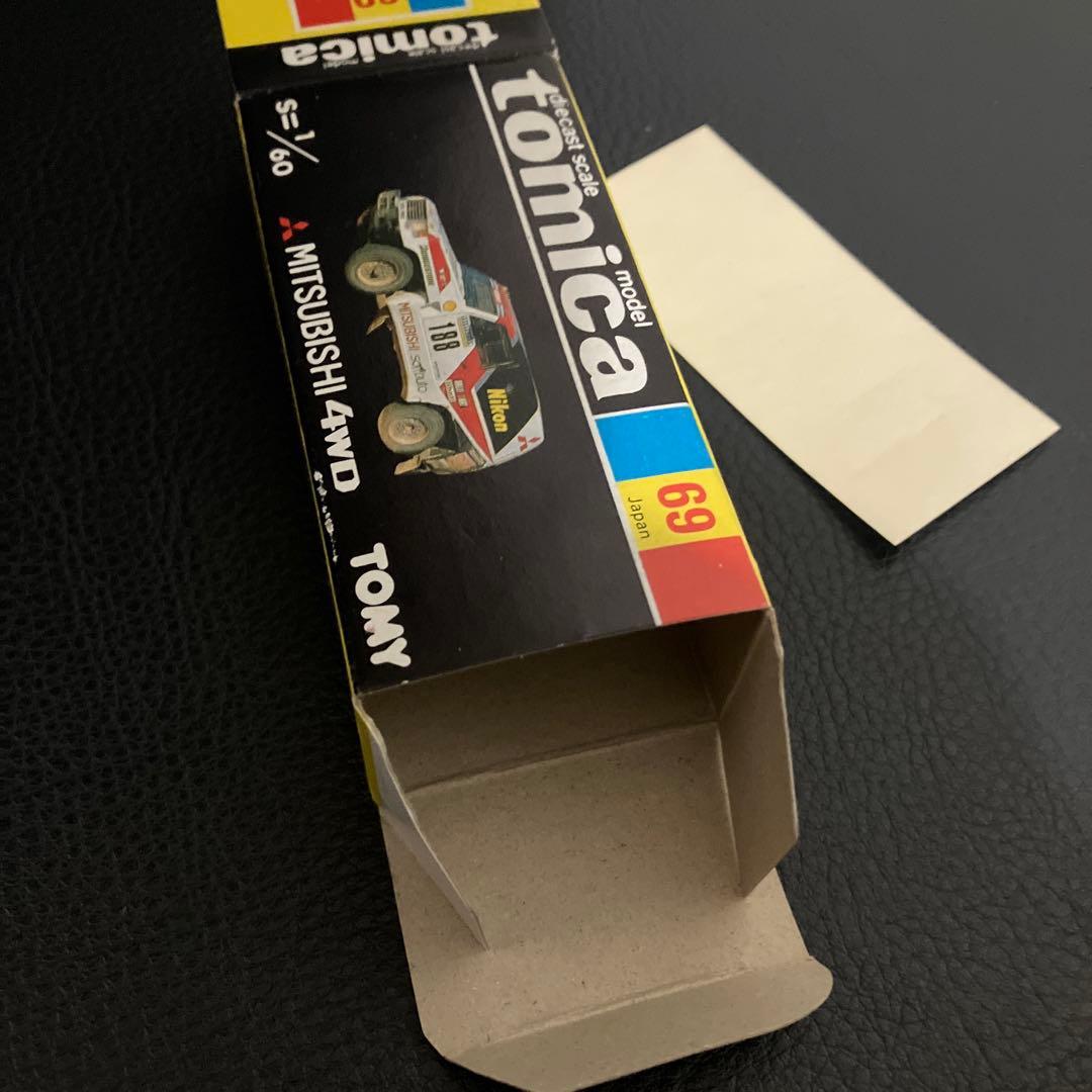 トミカ MITSUBISHI 4WD 1/60 空箱　日本製