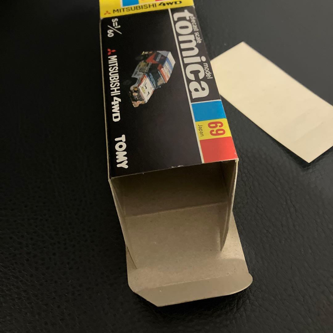 トミカ MITSUBISHI 4WD 1/60 空箱　日本製