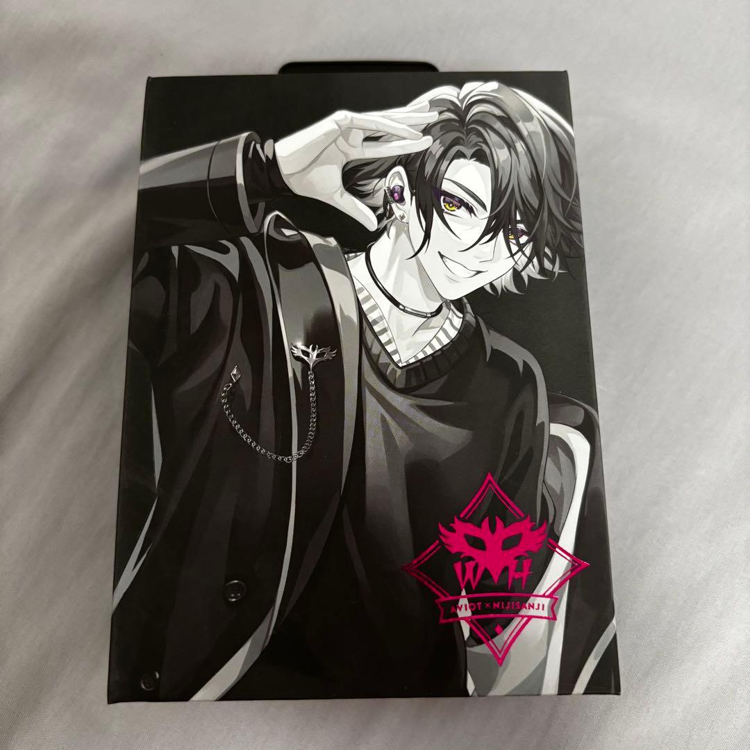 渡会雲雀 AVOITコラボイヤホン