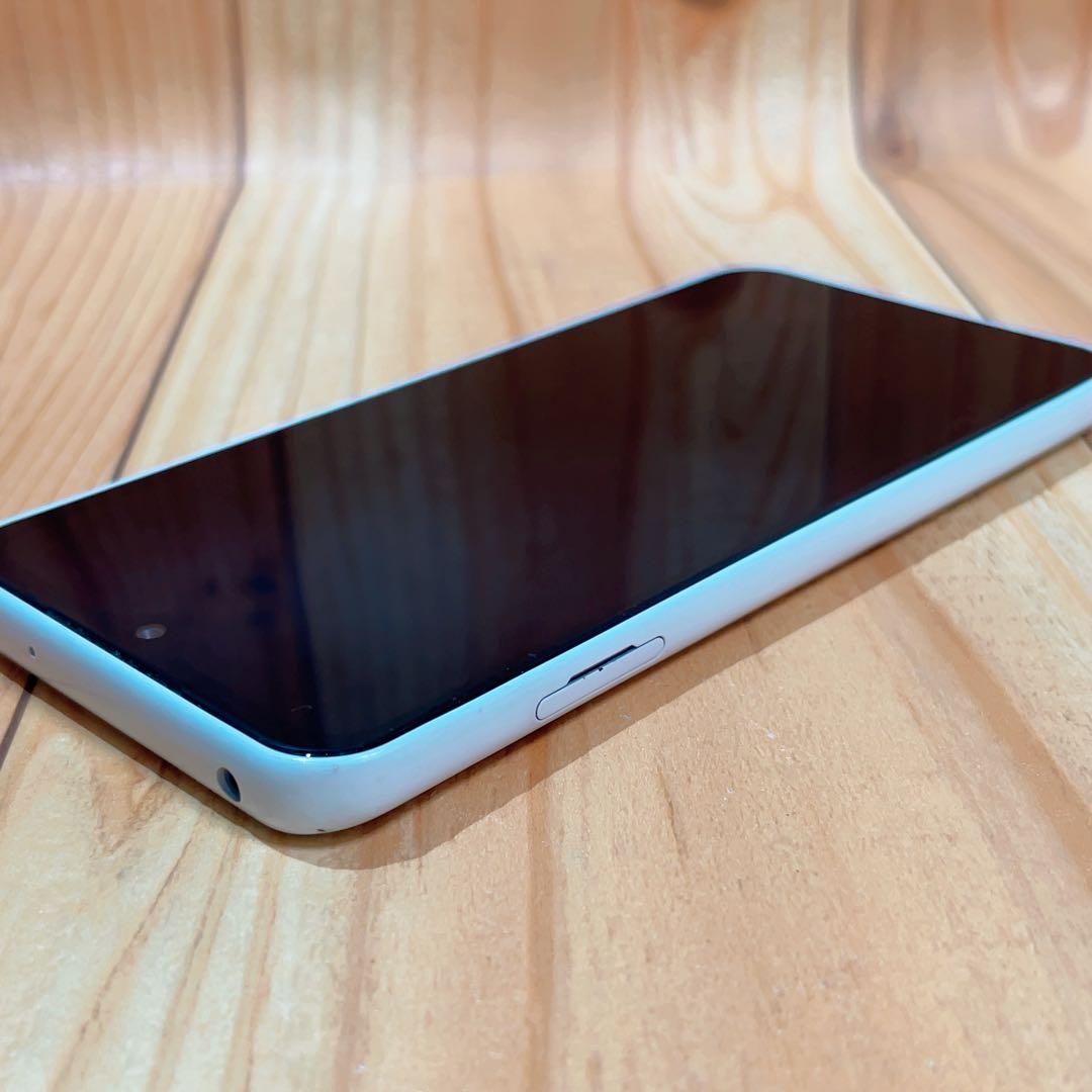 SIMフリー 本体 arrows We FCG01 64 GB 006G4