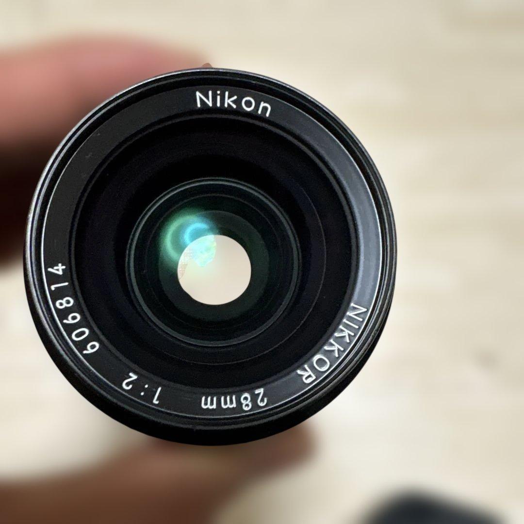 Nikon NIKKOR 28mm f/2 AISレンズ