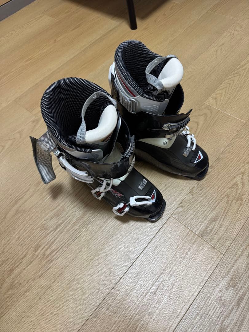 Nordica 90 スキーブーツ 男性用26.0cm SPORTMACHINE