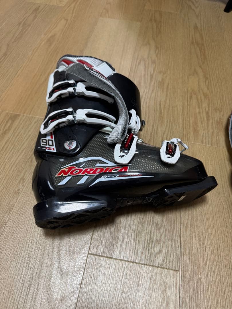 Nordica 90 スキーブーツ 男性用26.0cm SPORTMACHINE