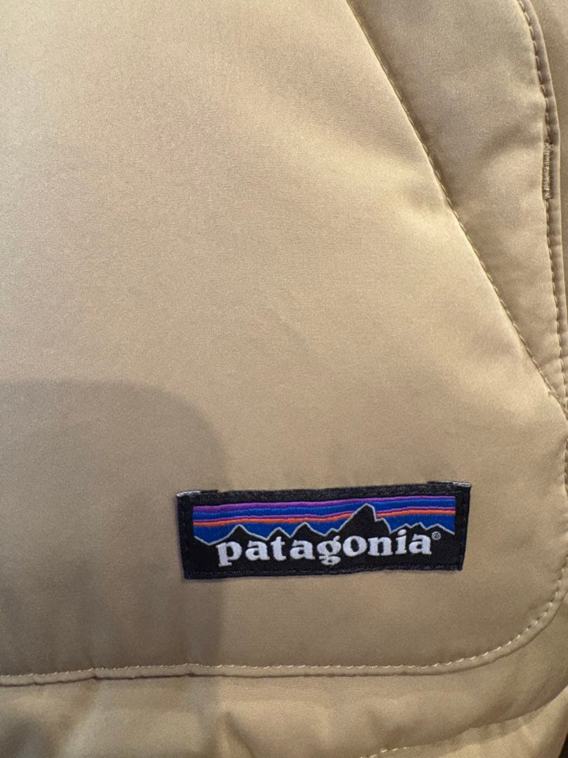 Patagonia フリースダウンベスト