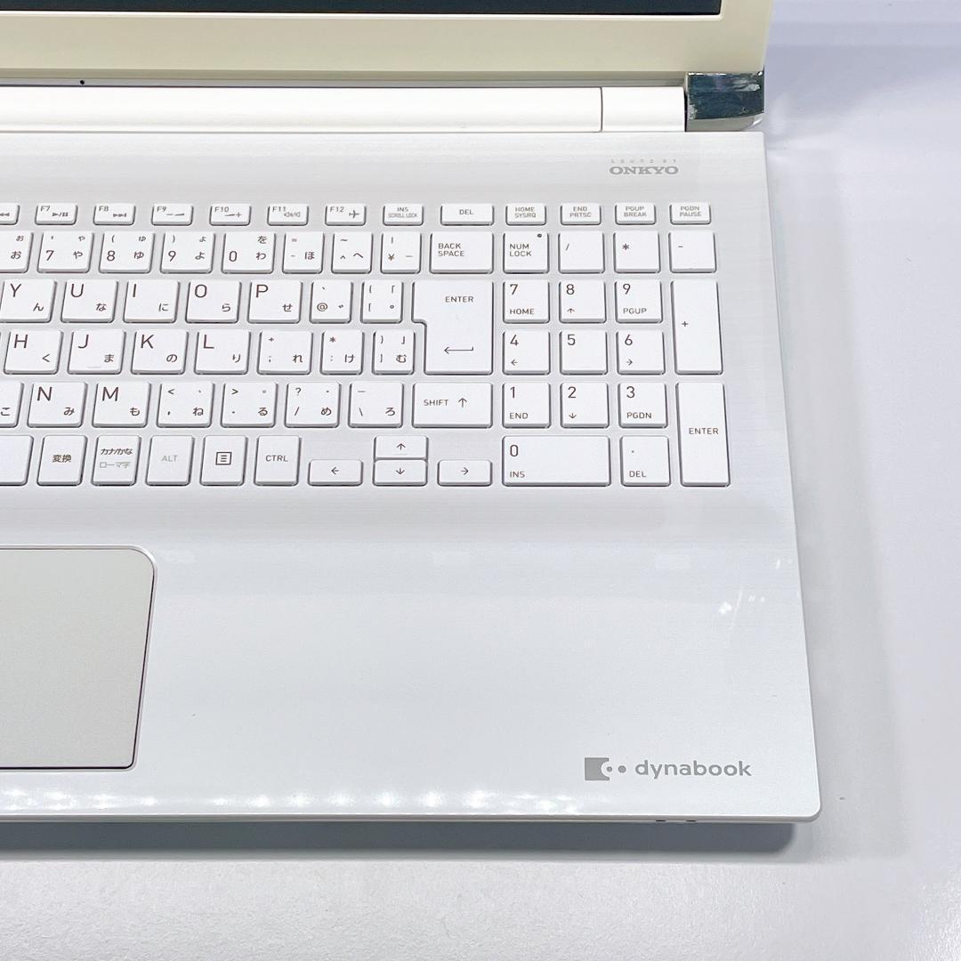 すぐ使える！Windows11✨快適SSD✨東芝白ノートパソコンカメラ付薄型