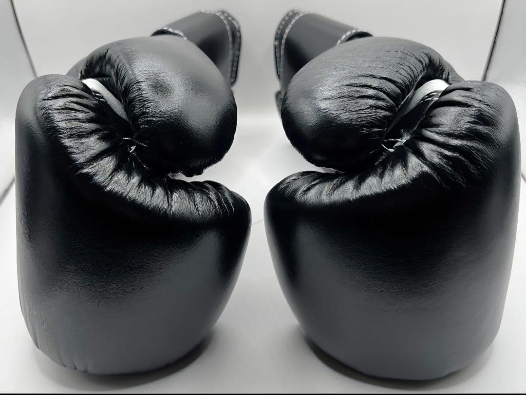 Winning ウイニング 8オンス ブラック