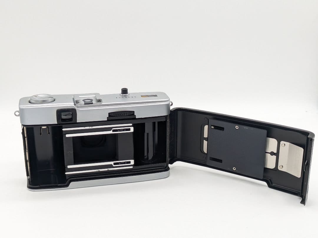 整備清掃済み！超美品！OLYMPUS TRIP35 コンパクトフィルムカメラ