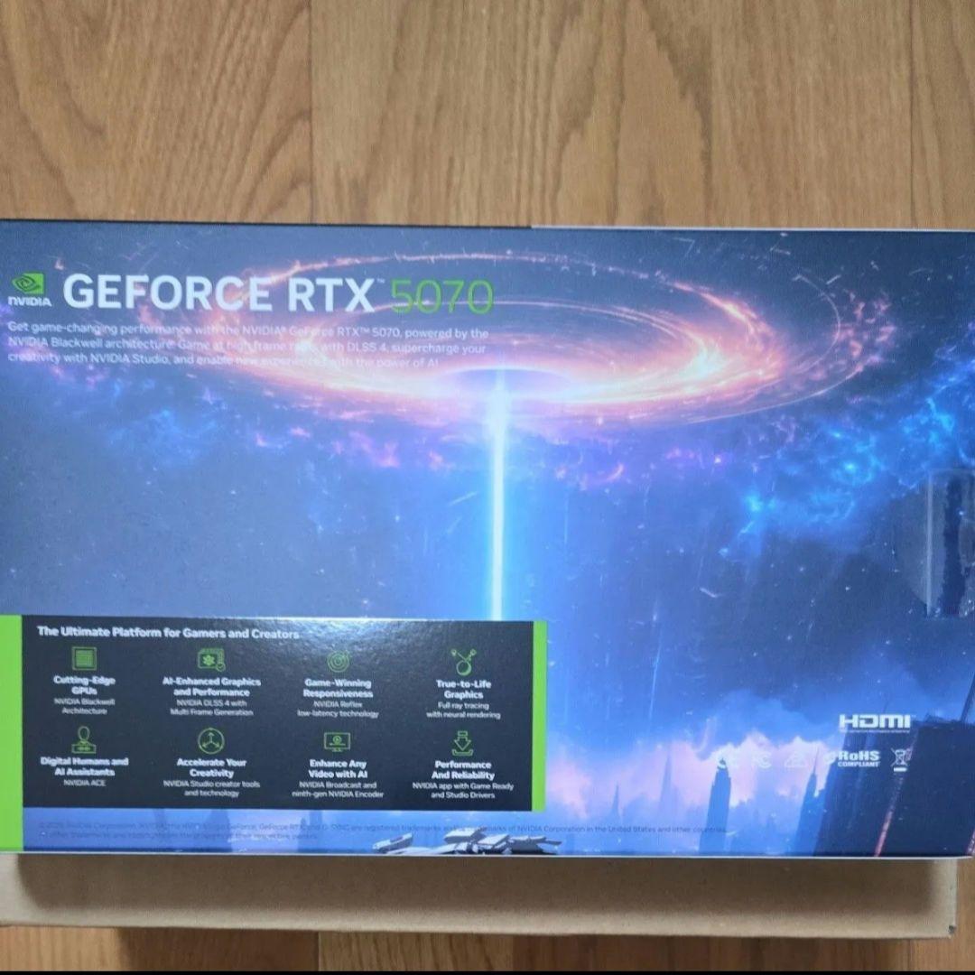玄人志向 GALAKURO GAMING GeForce RTX 5070