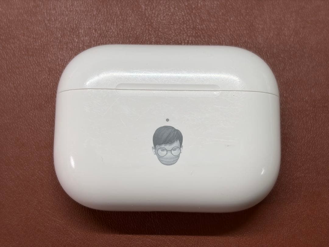 AirPods Pro 2 Lightning端子