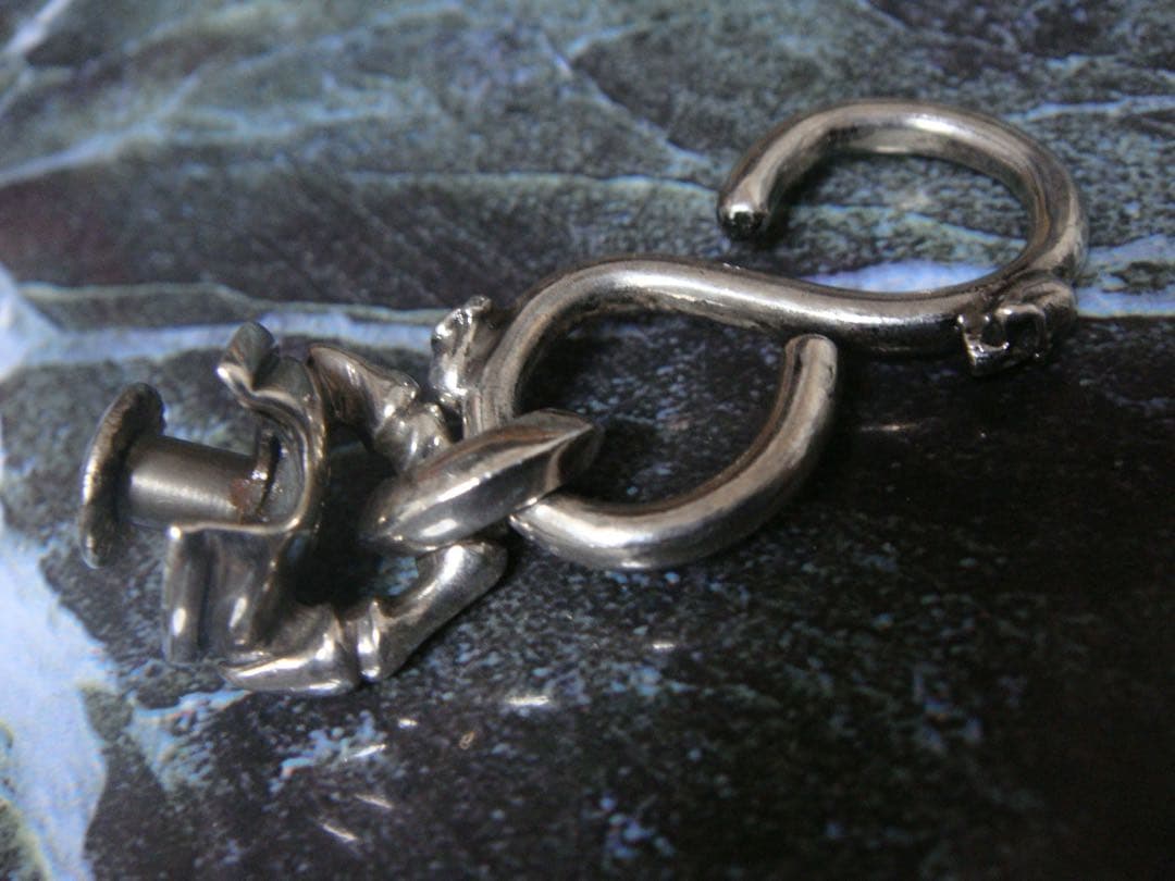 THIRTEEN DESIGNSサーティーンデザインズウォレットリングバーSカン