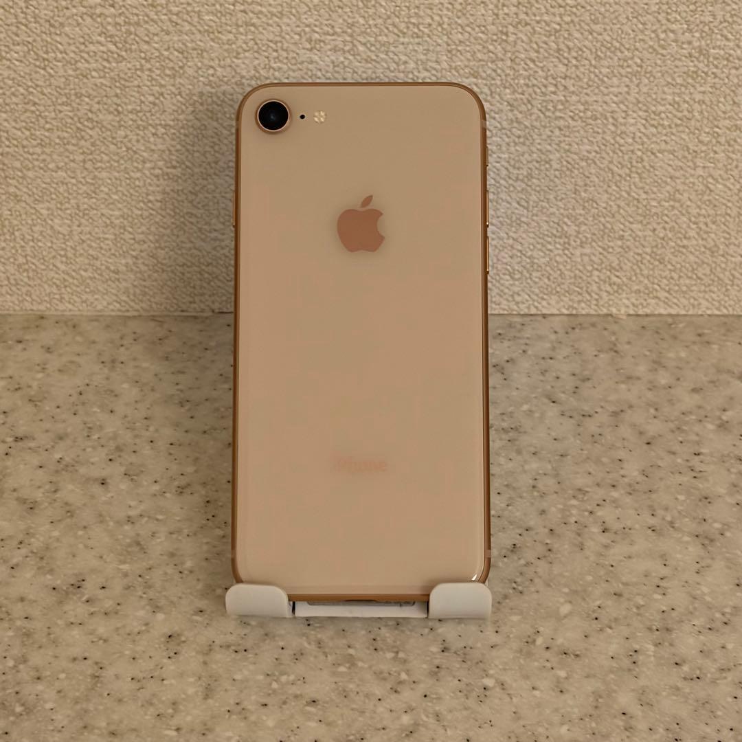iPhone 8 ゴールド SIMフリー　美品・本体のみ