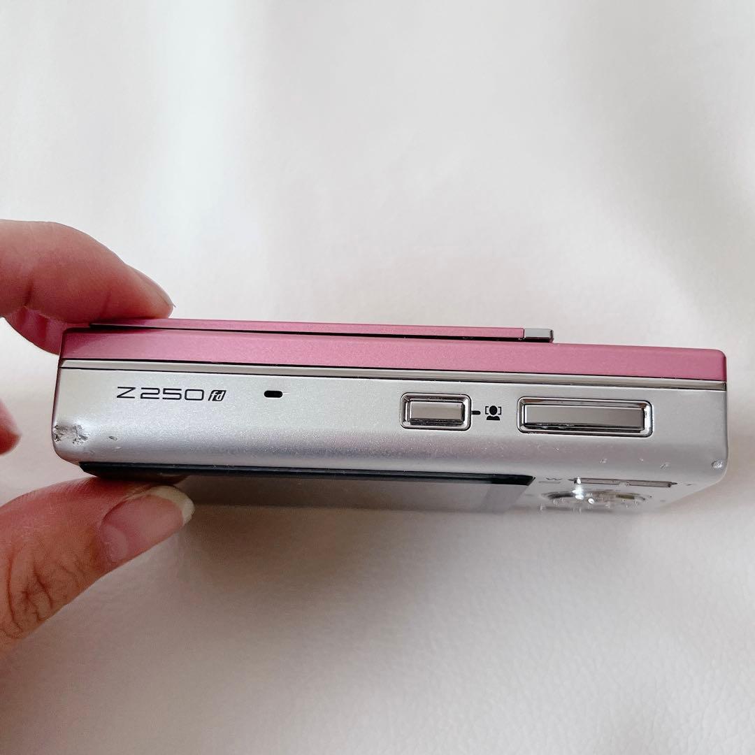 Fujifilm FinePix Z ピンク 本体と付属品