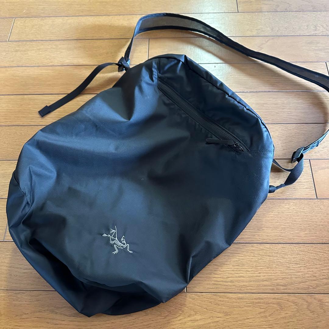 ARC'TERYX HELIAD 12L TOTE ショルダーバッグ