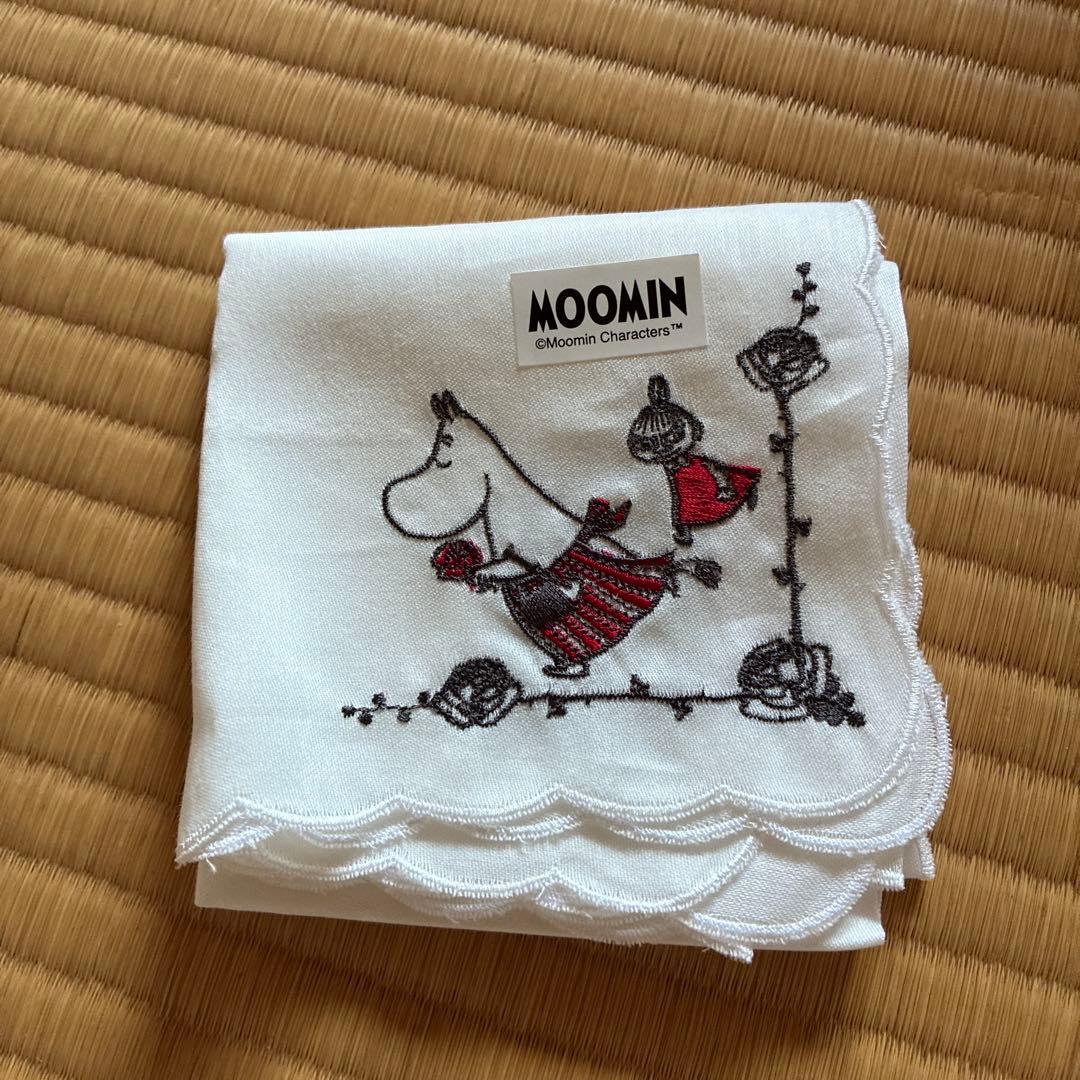さきのばし様追加分。MOOMIN 刺繍ハンカチ ホワイト