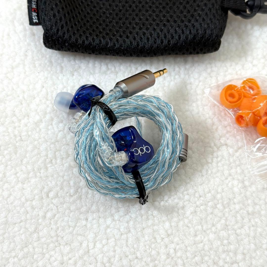 qdc 3sh リケーブル可能イヤホン 青　有線イヤホン