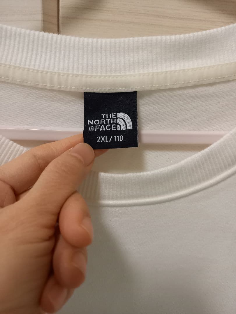 未使用The North Faceトレーナー 韓国限定 Seoulタワー2XL