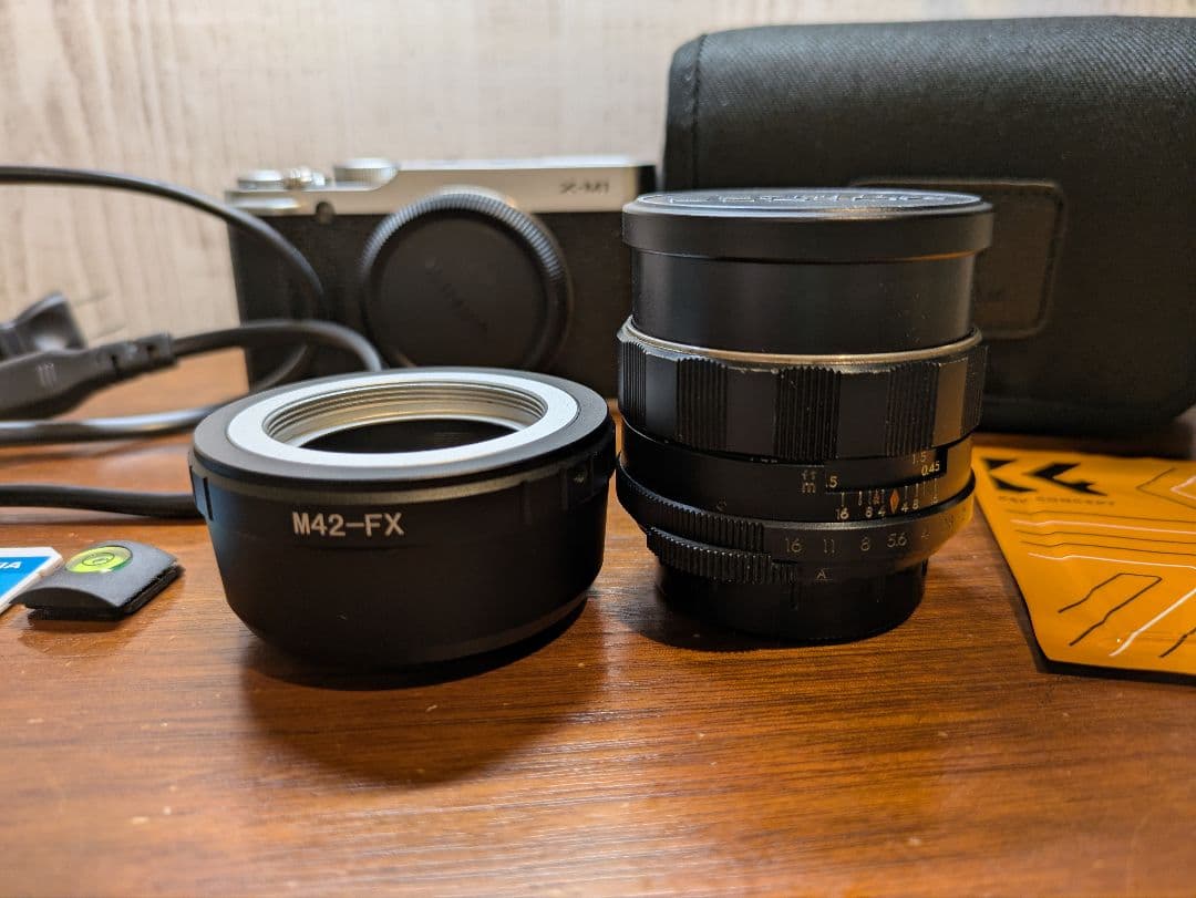 Fujifilm X-M1 + レンズ(Takumar55/2)+アクセサリー