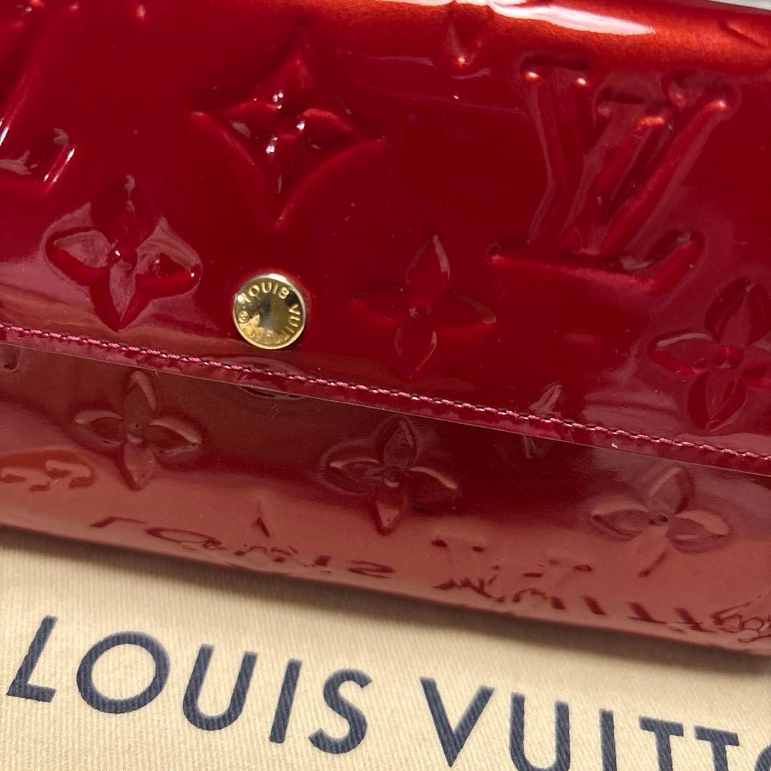 LOUIS VUITTON ルイヴィトン　長財布　ヴェルニ　赤