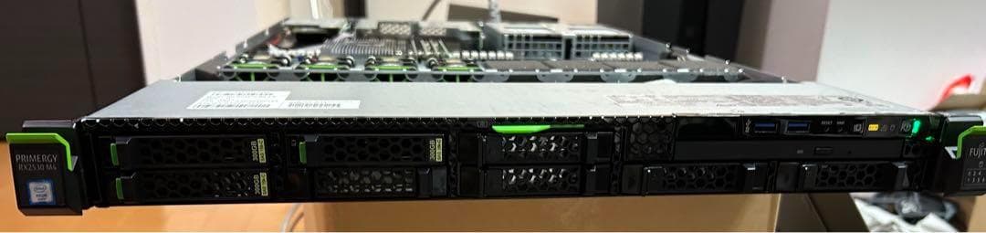 PRIMERGY RX2530 M4 1Uラックマウントサーバー