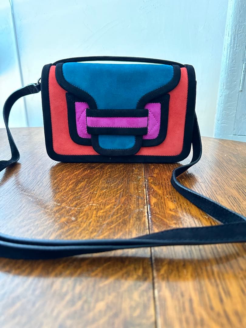 ピエールアルディ クラッチバッグ スエード