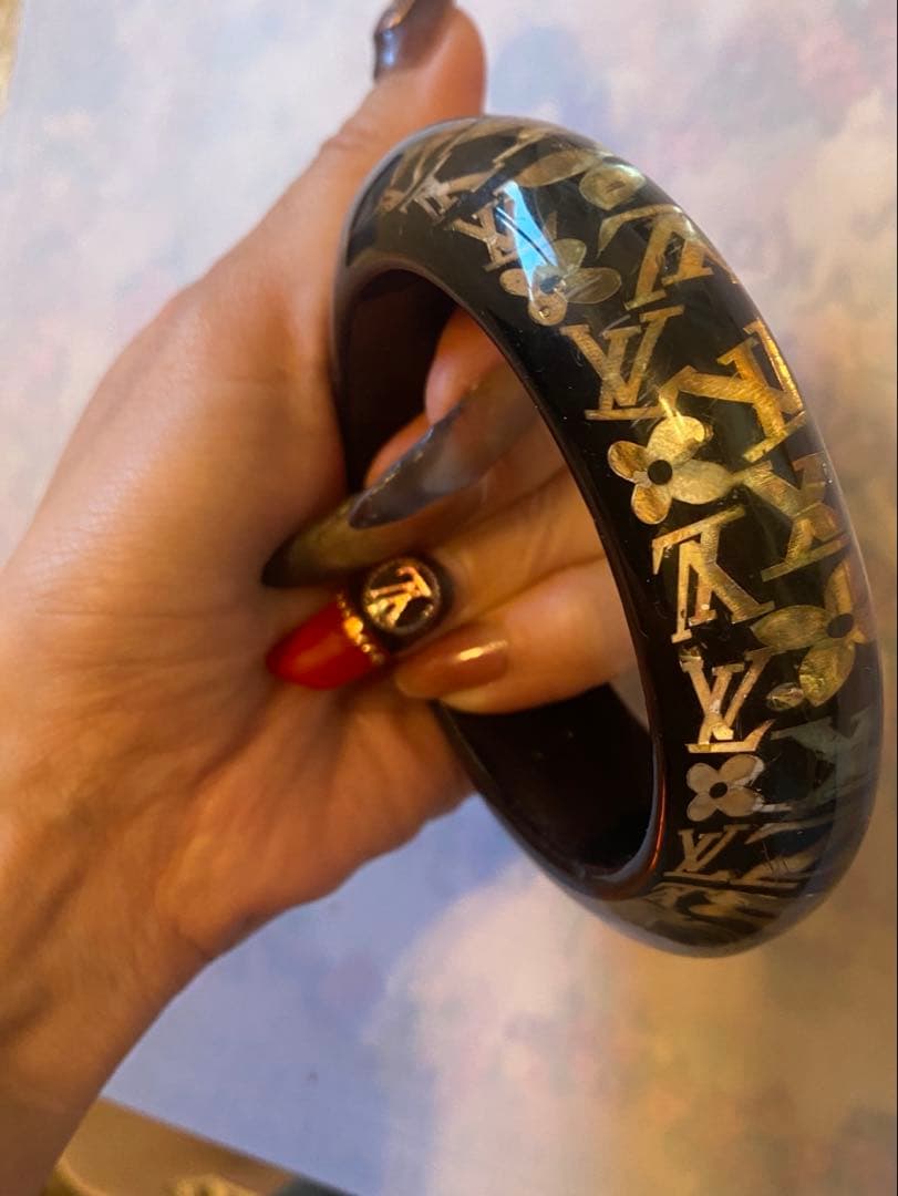 Louis Vuitton モノグラム バングル ブラック アンクルージョン
