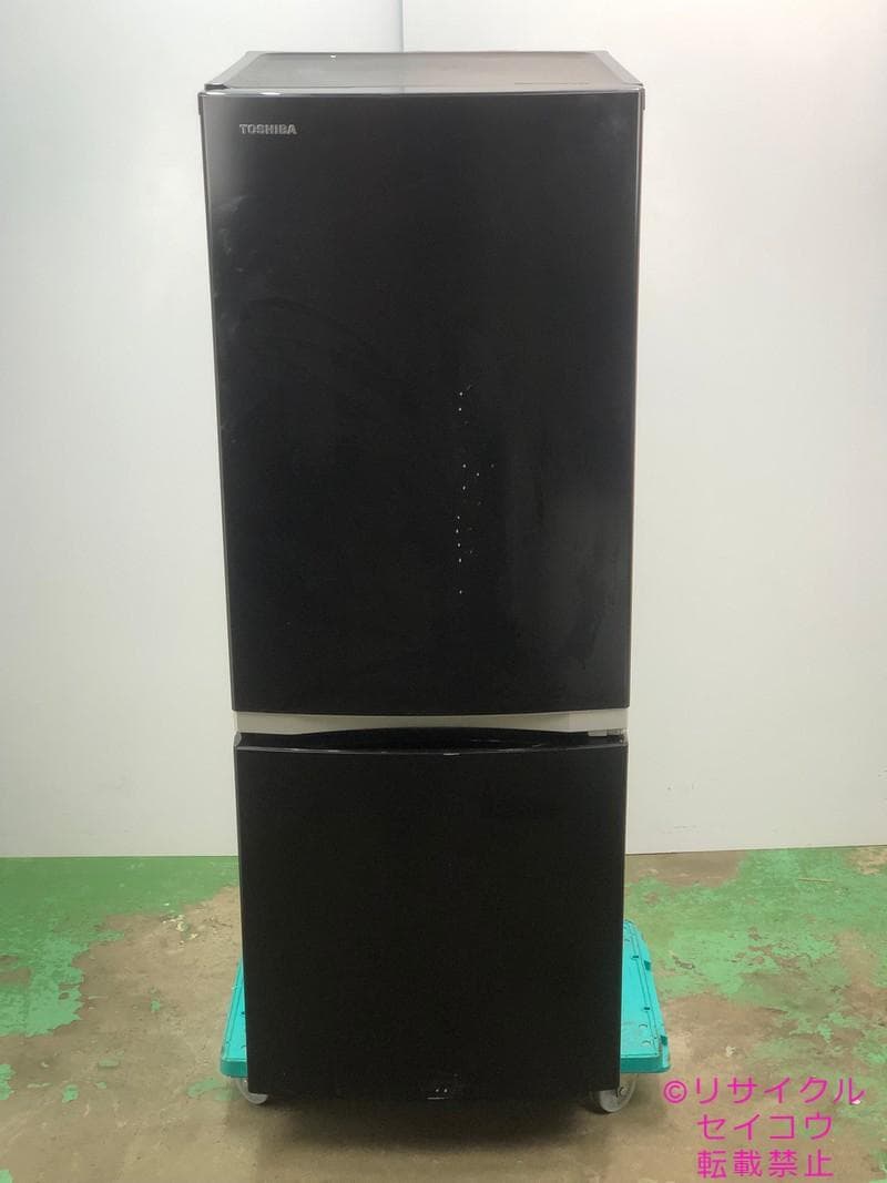高年式20年2ドア153L東芝冷蔵庫 2310111142