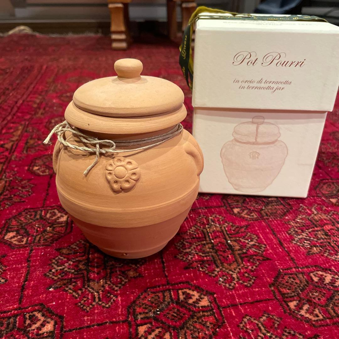 サンタマリアノヴェッラ　テラコッタポプリポットM