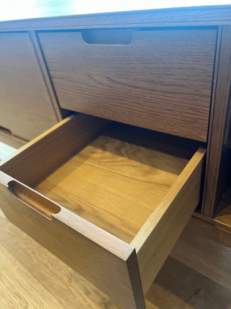 IKEA STOCKHOLM テレビ台（リビングボード）