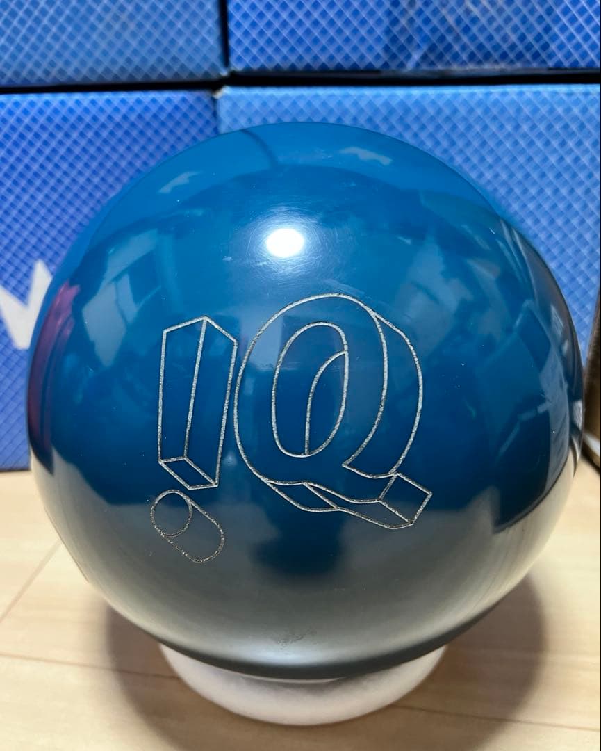 ボウリング　ボール　IQツアーブルー　15ポンド