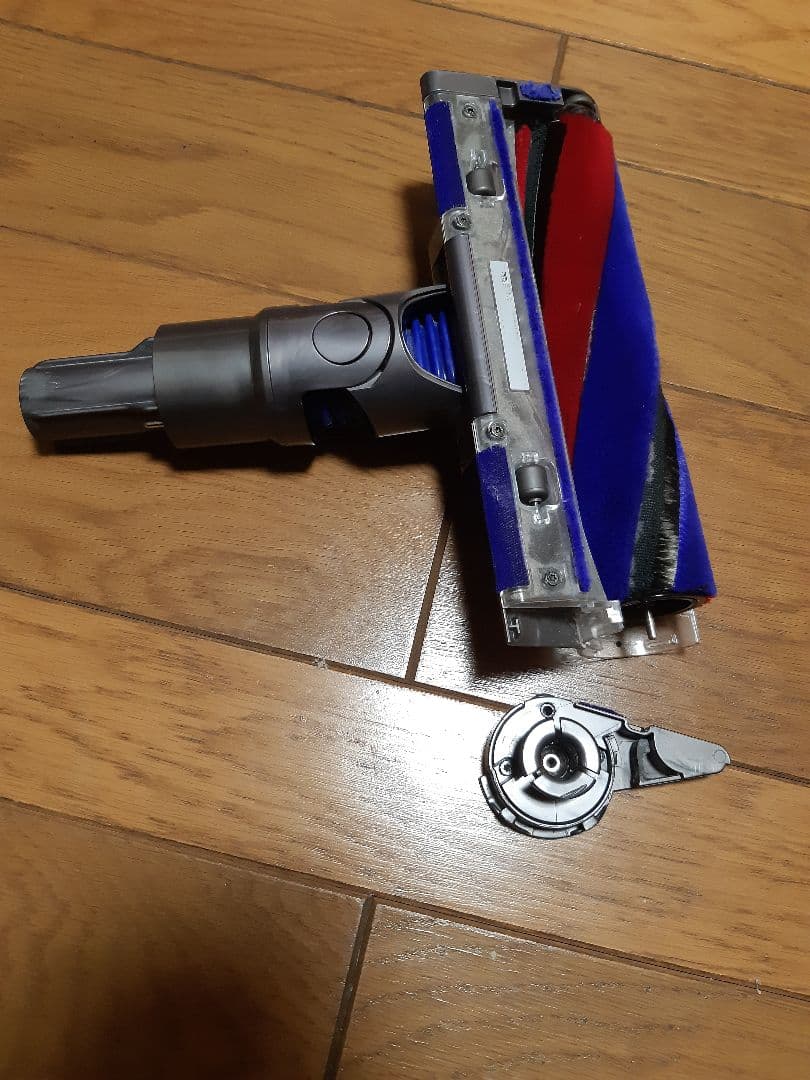 【バッテリー切れ+吸込み口破損有】SV21FF dysonmicro 1.5kg