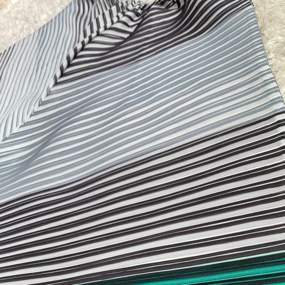 【極美品】プリーツプリーズ　ストライプ プリーツ ガウチョパンツ　サイズ5