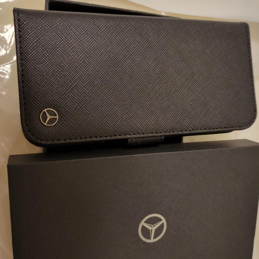 iPhone　16Pro用　メルセデス純正新品　ブラックステッチ 本革ケース